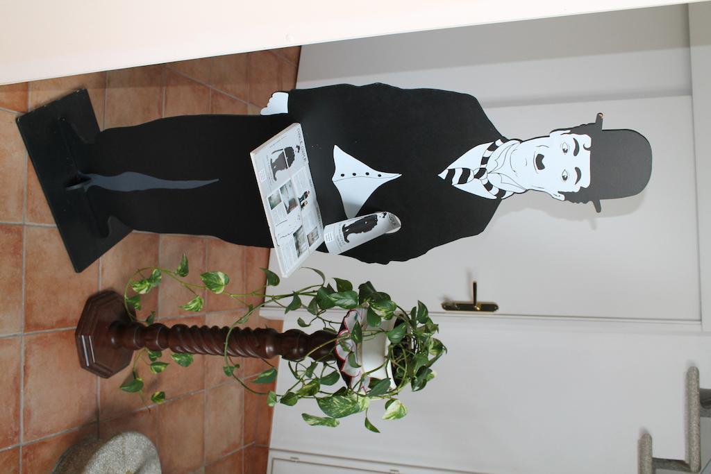 Bed and Breakfast Charlie Chaplin Тамара Экстерьер фото